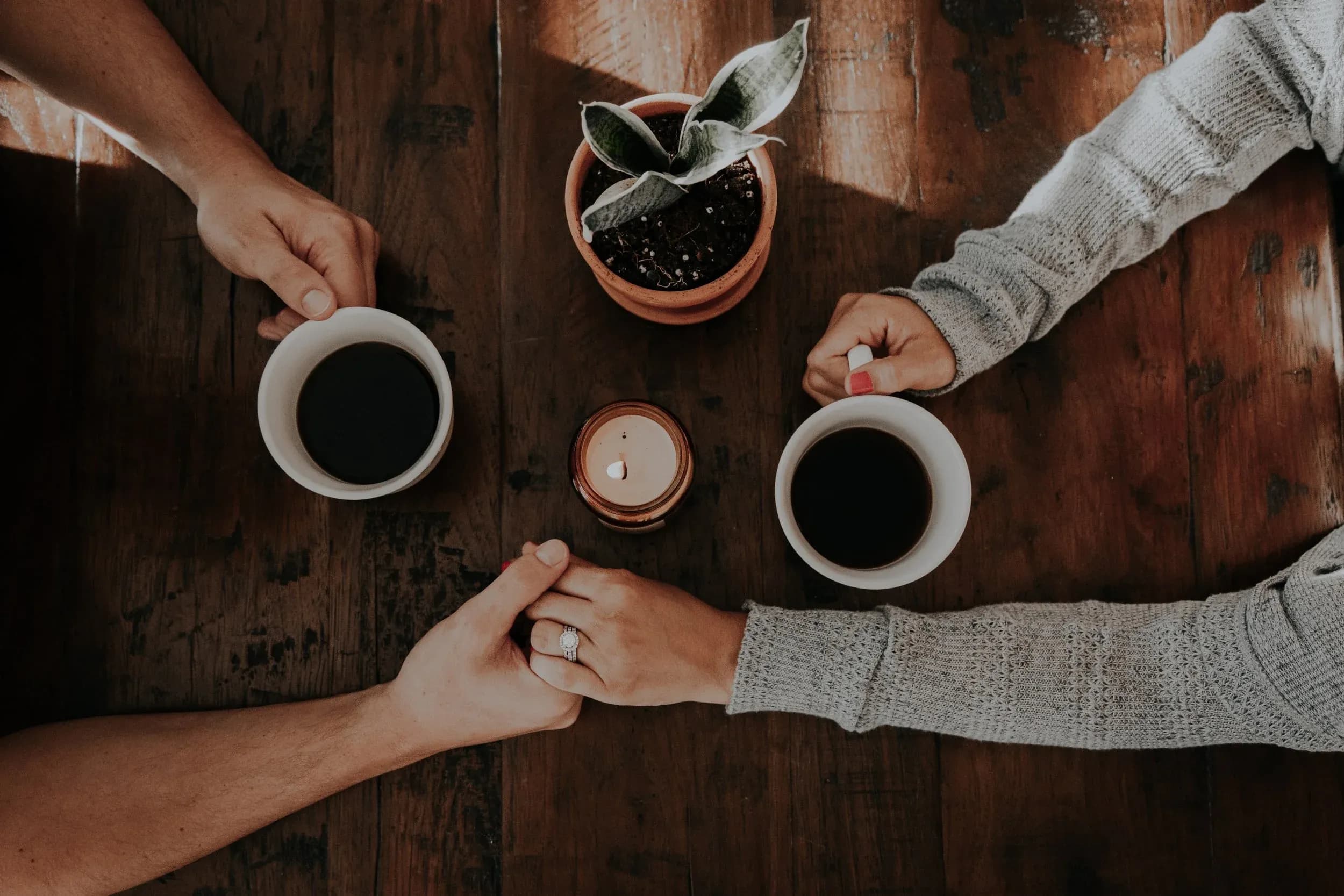A family taking coffee
